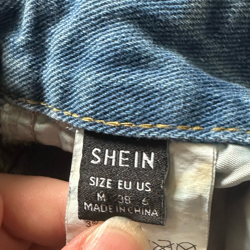 SHEIN Classic Blue Denim Shorts